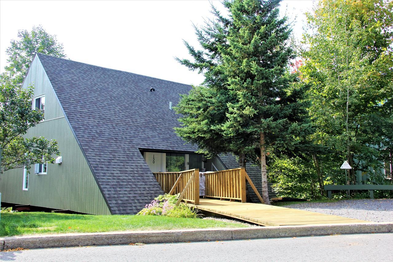 Chalet Familial Du Plateau Beaupre Luaran gambar