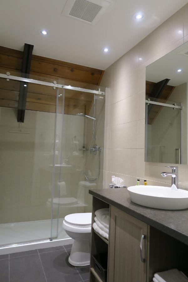 Chalet Familial Du Plateau Beaupre Luaran gambar